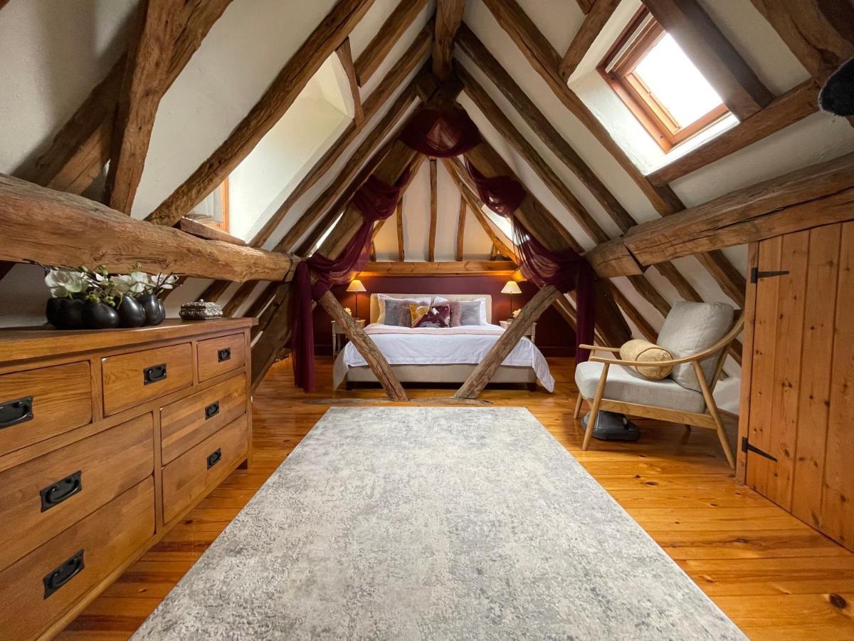 Elegant Peaceful Barn In Rural Village Setting Close To Stratford Upon Avon Exterior foto